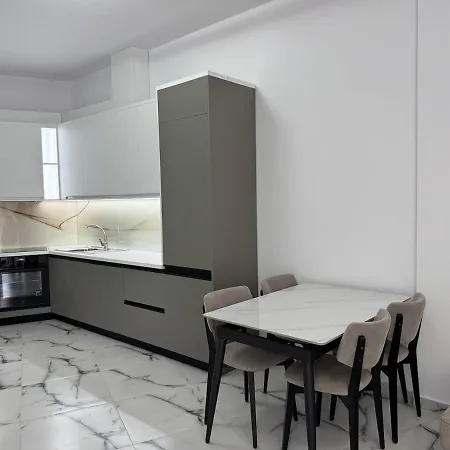 Apartman Elegant Escape At Spring *